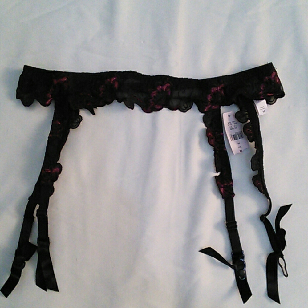 VS garter